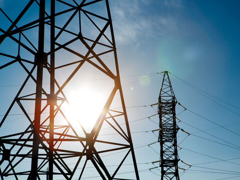 Torres de energia elétrica